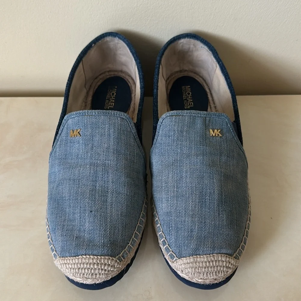Michael Kors MK Two-Tone Denim Espadrilles 8 | Blue Canvas Slip On Flats